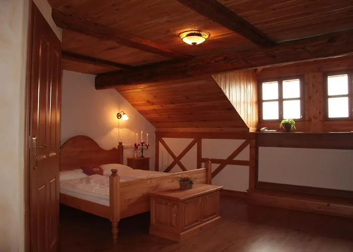 Hotel U Spejcharu Novy Kostel